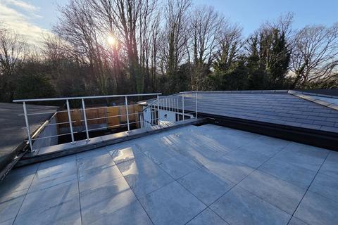 undefined, Chelsworth Drive, London