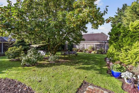 3 bedroom detached house for sale, Dover Road, Dover CT15