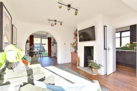 undefined, Wells Close, Lewes BN7