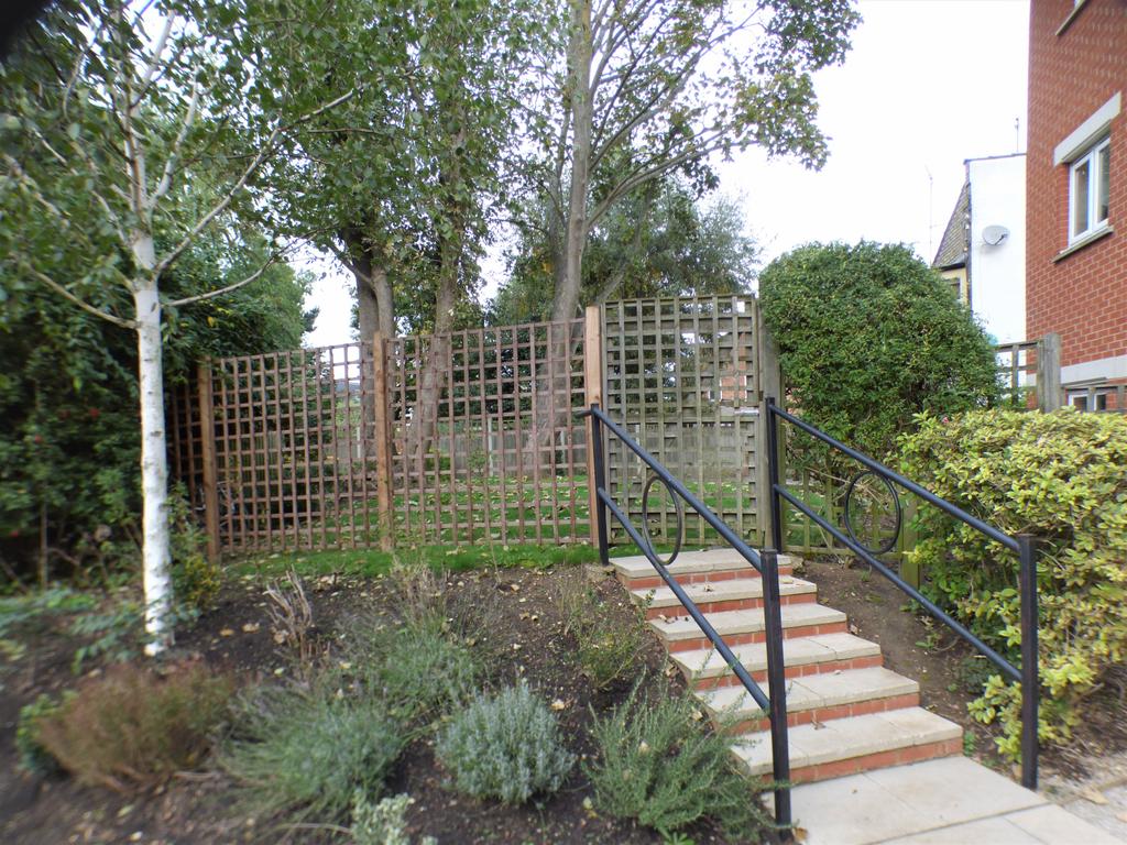 Communal gardens