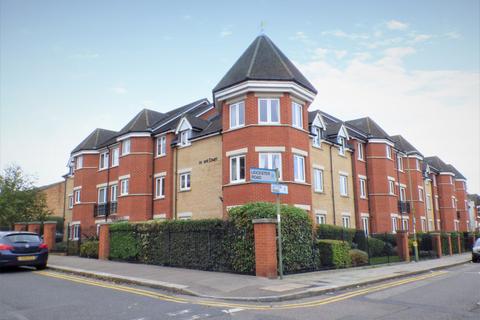 2 bedroom flat for sale, Leicester Road, New Barnet EN4