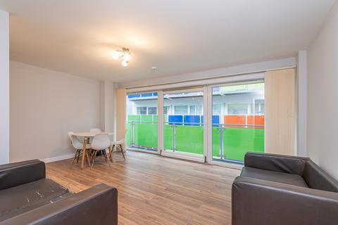2 bedroom flat to rent, Concord Street, Leeds LS2