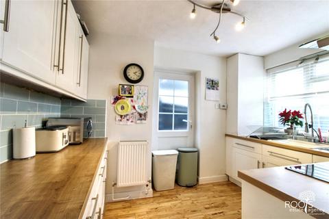 4 bedroom detached house for sale, Pegasus Close, West Berkshire RG19
