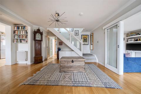 5 bedroom detached house for sale, Trodds Lane, Guildford, Surrey, GU1
