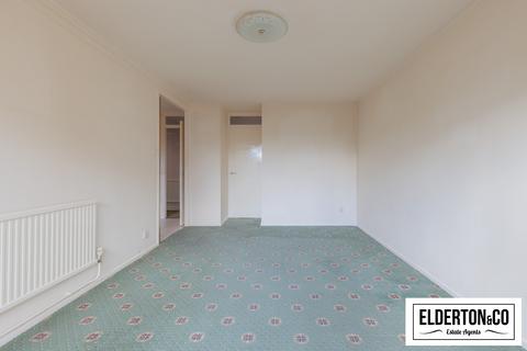 2 bedroom flat for sale, Roth Walk, London N7