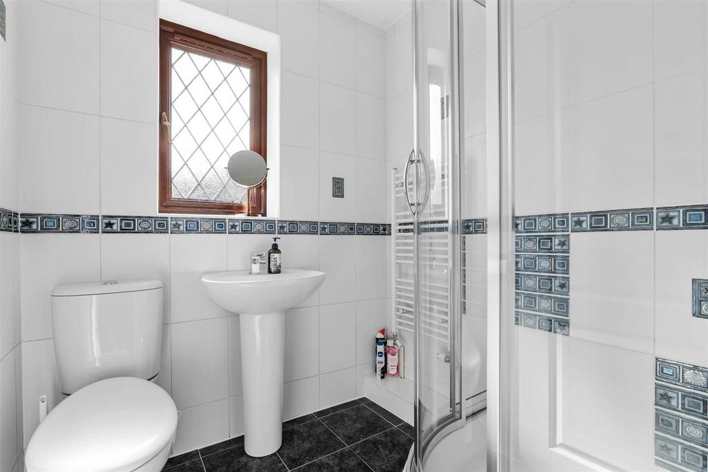 Family shower room