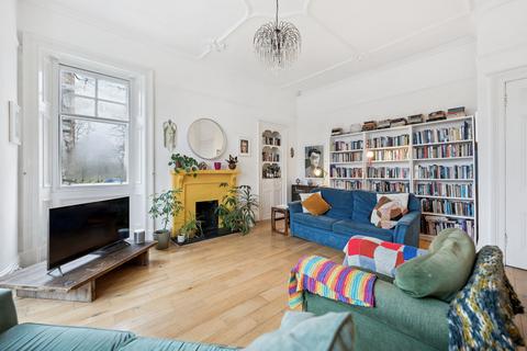 4 bedroom apartment for sale, 46a Torridon Avenue, Dumbreck, Glasgow, G41 5NS