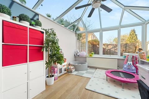 3 bedroom semi-detached house for sale, Pigott Road, Berkshire RG40