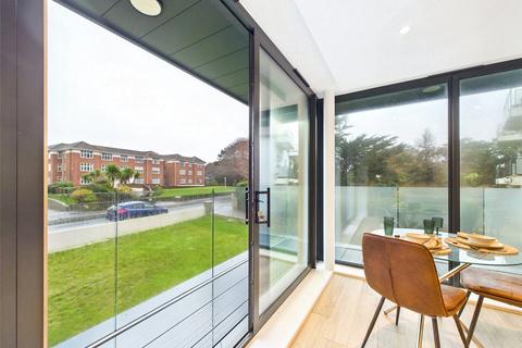 2 bedroom apartment for sale, Wollstonecraft Road, Boscombe Manor, Bournemouth, Dorset, BH5