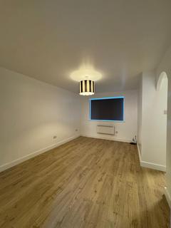 undefined, Streamside Close