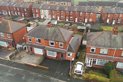 4 bedroom semi-detached house for sale, Coniston Road, Dewsbury WF12
