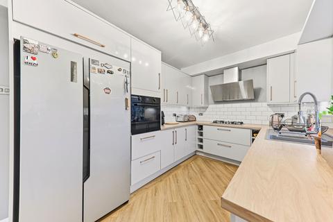 4 bedroom semi-detached house for sale, Coniston Road, Dewsbury WF12