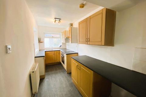 3 bedroom semi-detached house for sale, 191 Hollinwood Avenue, Chadderton, Oldham, OL9 8DE