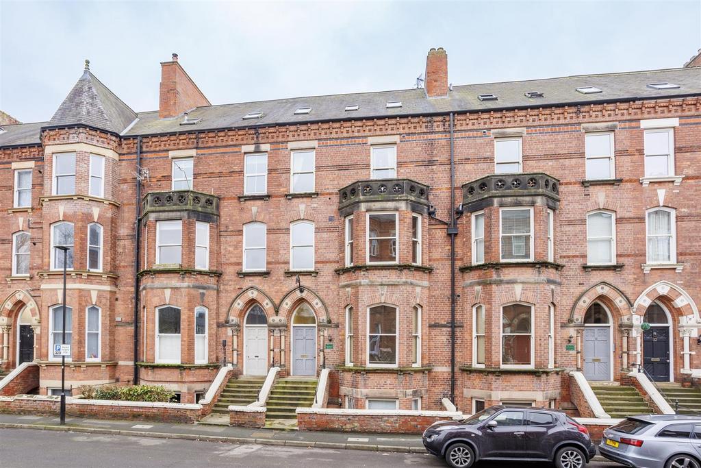 Flat 7 10 Wenlock Terrace  8.jpg
