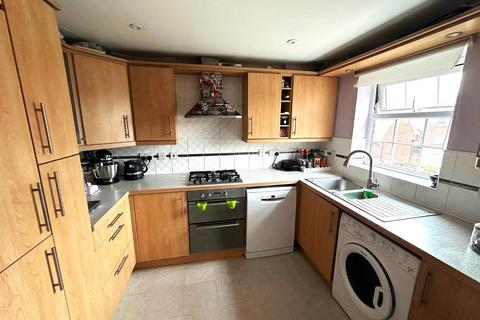 undefined, Birkdale Close, Swindon