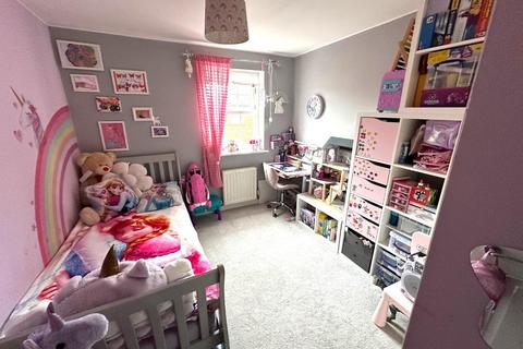 undefined, Birkdale Close, Swindon