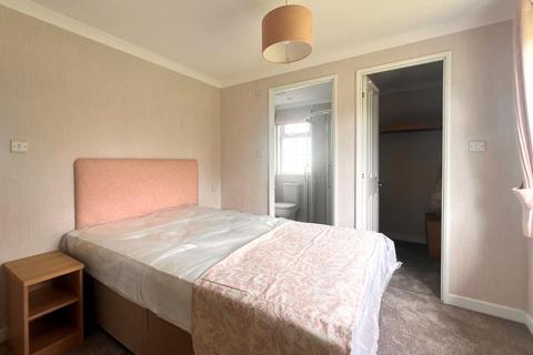 2 bedroom park home for sale, Burnt Oak Lane, Newdigate RH5