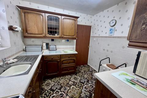 2 bedroom bungalow for sale, Coniston Avenue, Knott End on Sea FY6