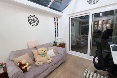 3 bedroom semi-detached house for sale, Bradwell Avenue, Stretford, M32