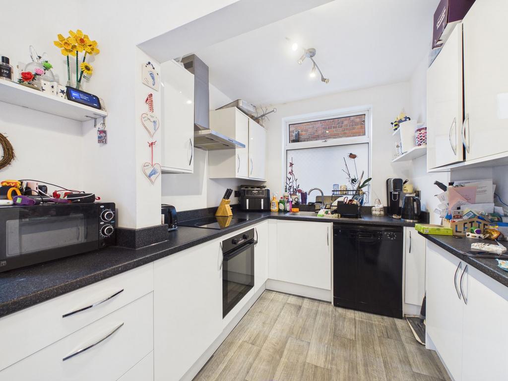 Dining kitchen