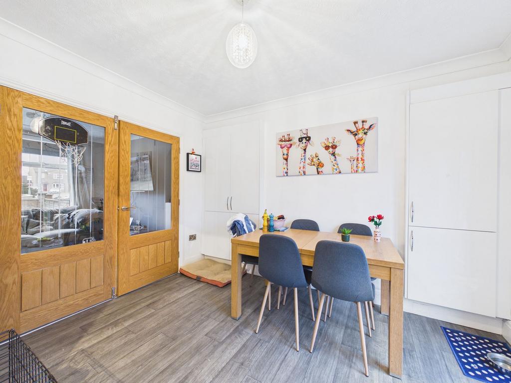 Dining kitchen