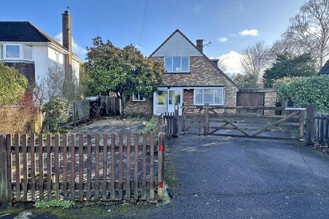 3 bedroom detached house for sale, Chestnut Road, Brockenhurst, Hampshire, SO42