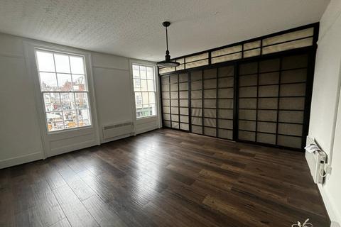 undefined, Eden Street, Kingston Upon Thames, KT1
