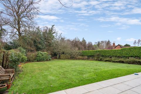 undefined, Shootersway, Berkhamsted, HP4