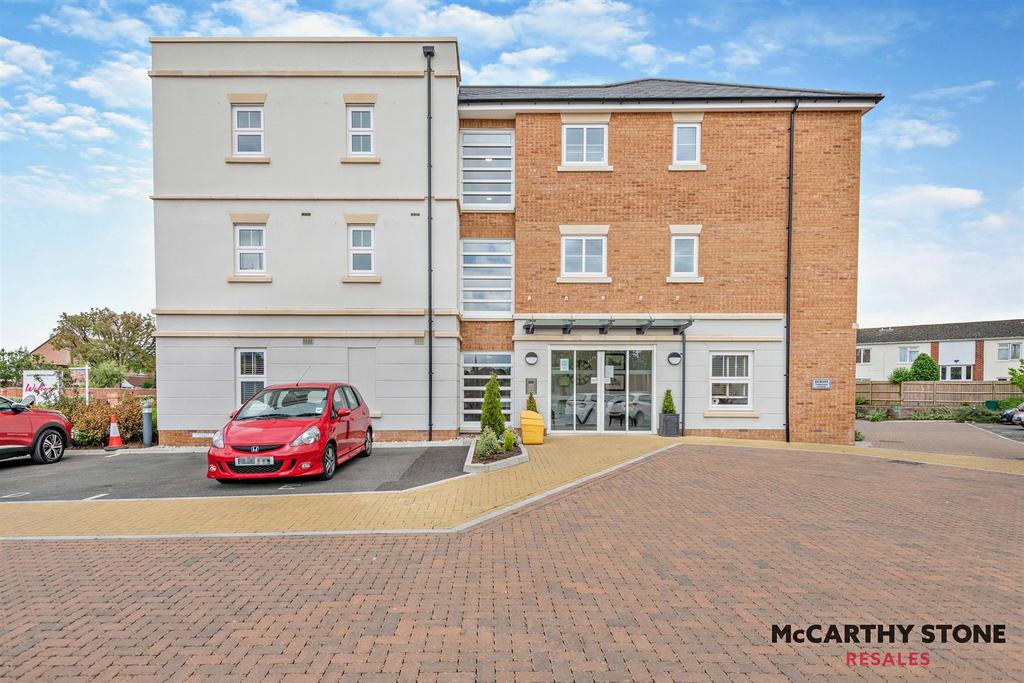 Casterbridge Court