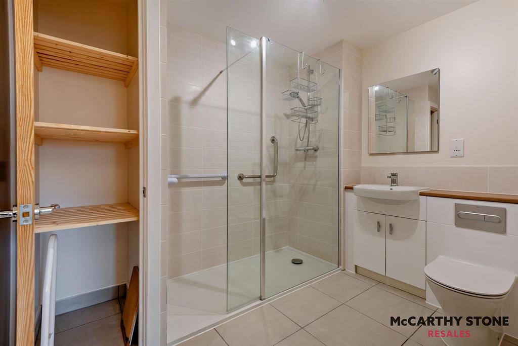 En-Suite Shower Room