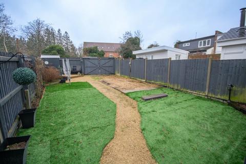 3 bedroom terraced house for sale, Cheshire Close, Bilton, Rugby, CV22