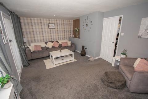 3 bedroom terraced house for sale, Cheshire Close, Bilton, Rugby, CV22