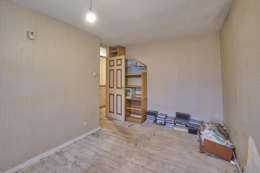 Bedroom 2-1