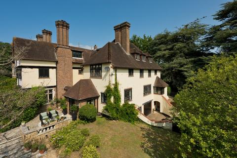7 bedroom end of terrace house for sale, Yaffle Road, St George's Hill, KT13