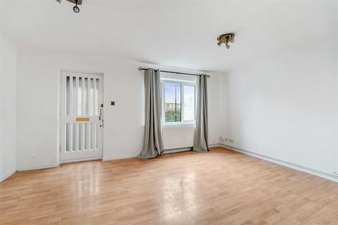 undefined, Brangwyn Crescent, Colliers Wood SW19