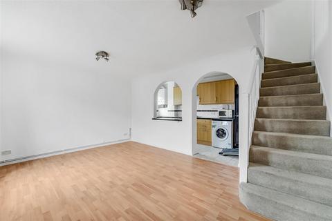 undefined, Brangwyn Crescent, Colliers Wood SW19