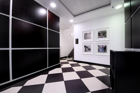 2 bedroom flat to rent, Entwistle Terrace, W6