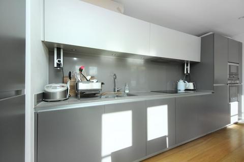 2 bedroom flat to rent, Entwistle Terrace, W6