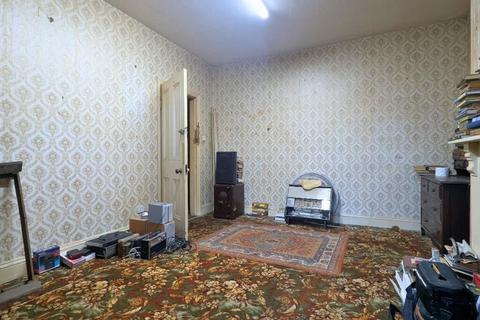 6 bedroom terraced house for sale, Beeston Road, Leeds, West Yorkshire, LS11 7AN