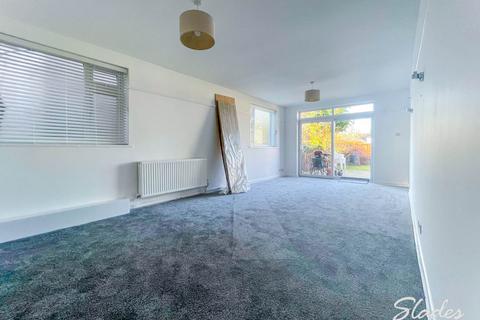 3 bedroom semi-detached house to rent, Christchurch Road, Bournemouth, Dorset