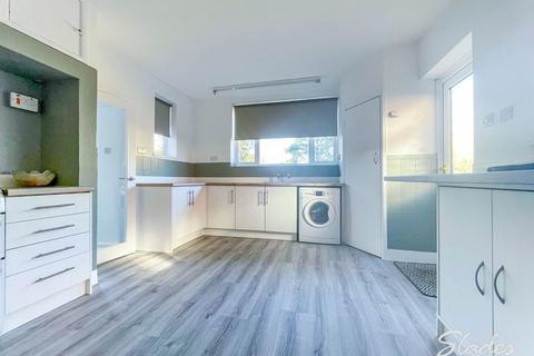 3 bedroom semi-detached house to rent, Christchurch Road, Bournemouth, Dorset