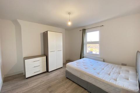 undefined, Road, Gravesend, Kent, DA12