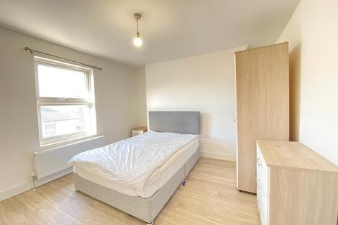 undefined, Road, Gravesend, Kent, DA12