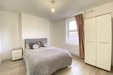undefined, Albion Road, Gravesend, Kent, DA12