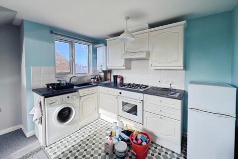 1 bedroom apartment to rent, South Avenue, Southend-On-Sea
