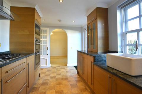 undefined, Ingrave Road, Brentwood