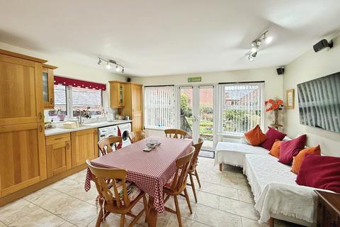 3 bedroom semi-detached house for sale, Waterloo Road, Preston PR2
