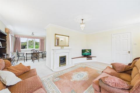 undefined, Britannia Drive, Burton-On-Trent DE13