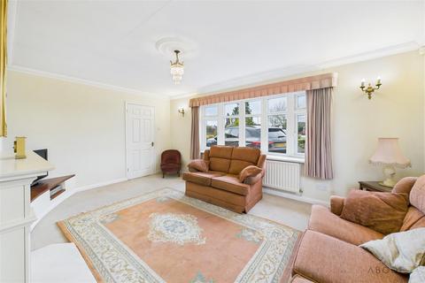 undefined, Britannia Drive, Burton-On-Trent DE13