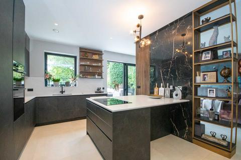 undefined, West End Lane, Pinner HA5
